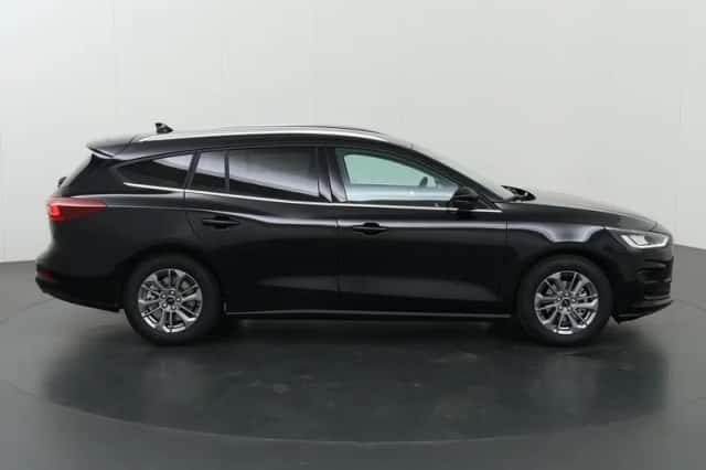 Ford Focus (2025) thumbnail 6