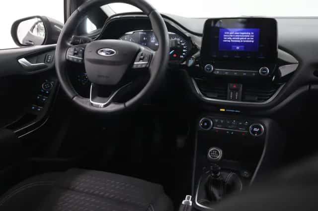 Ford Fiesta (2021) thumbnail 9
