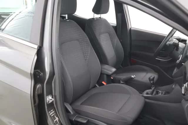 Ford Fiesta (2021) thumbnail 10
