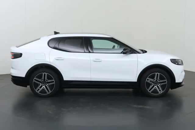 Ford Capri (2024) thumbnail 6