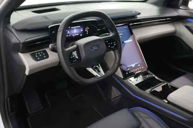 Ford Capri (2024) thumbnail 7