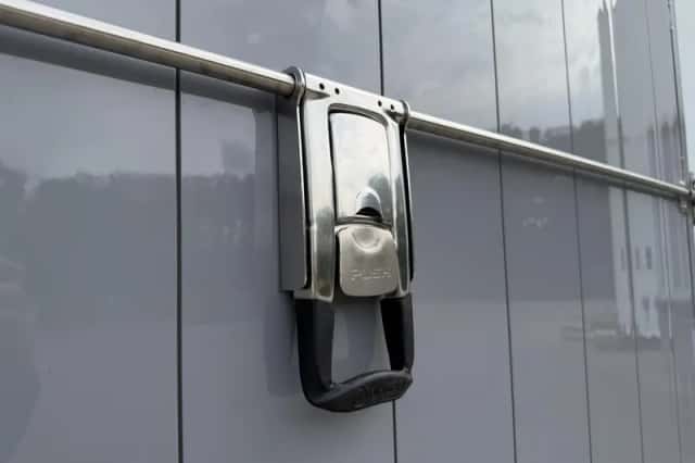 Ford Transit (2024) thumbnail 10