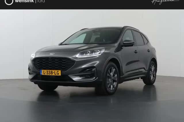 Ford Kuga (2021) thumbnail 1
