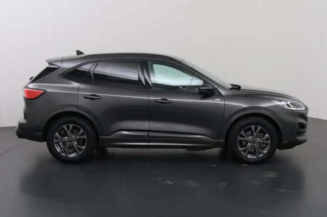 Ford Kuga (2021) thumbnail 6