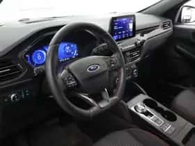 Ford Kuga (2021) thumbnail 7