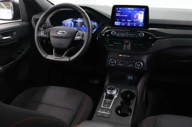 Ford Kuga (2021) thumbnail 9