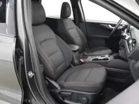 Ford Kuga (2021) thumbnail 10
