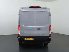 Ford E-Transit (2024) thumbnail 4