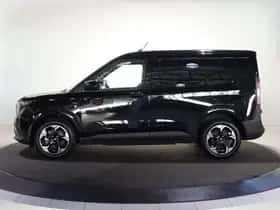 Ford E-Transit Courier (2026) thumbnail 5
