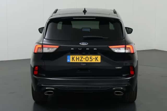 Ford Kuga (2022) thumbnail 4