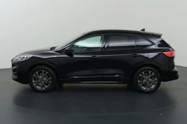 Ford Kuga (2021) thumbnail 5