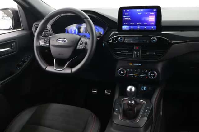 Ford Kuga (2021) thumbnail 9