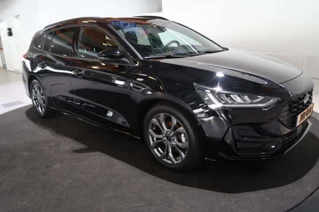 Ford Focus (2023) thumbnail 7
