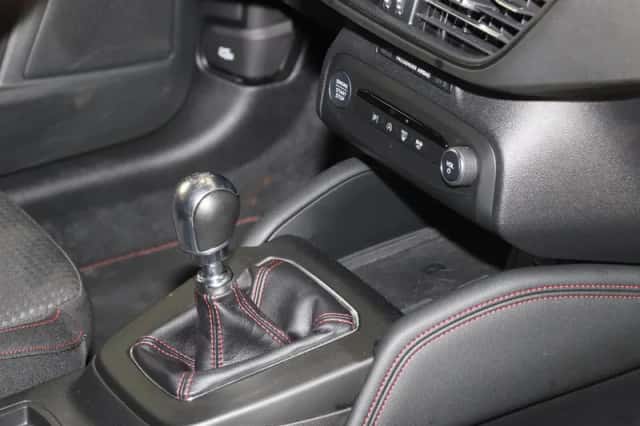 Ford Focus (2023) thumbnail 10