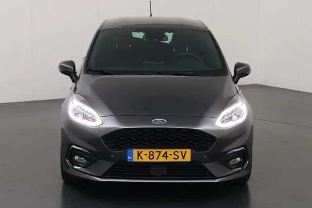 Ford Fiesta (2021) thumbnail 3