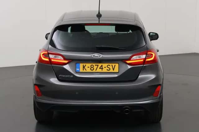 Ford Fiesta (2021) thumbnail 4