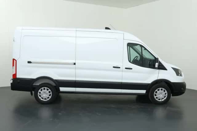 Ford Transit (2024) thumbnail 6