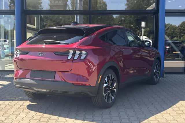 Ford Mustang (2026) thumbnail 7