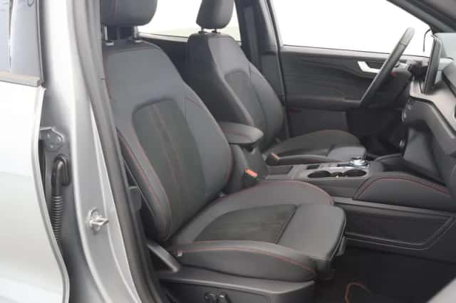 Ford Kuga (2026) thumbnail 10