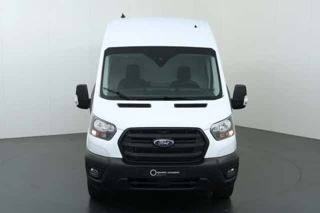 Ford Transit (2024) thumbnail 3