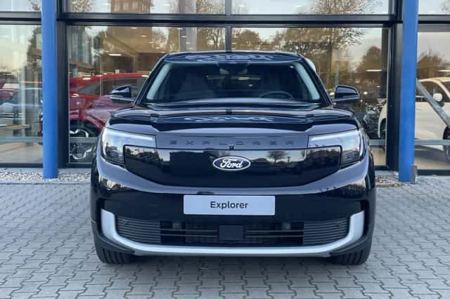 Ford Explorer (2026) thumbnail 2