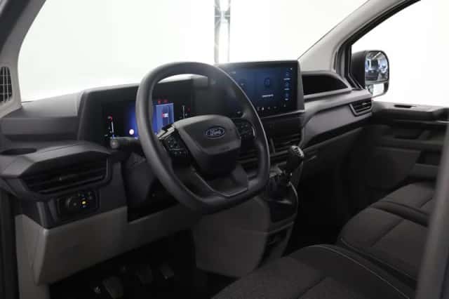 Ford Transit Custom (2024) thumbnail 7