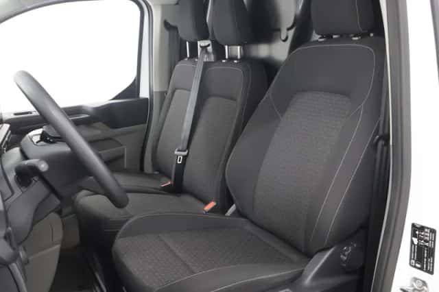 Ford Transit Custom (2024) thumbnail 8