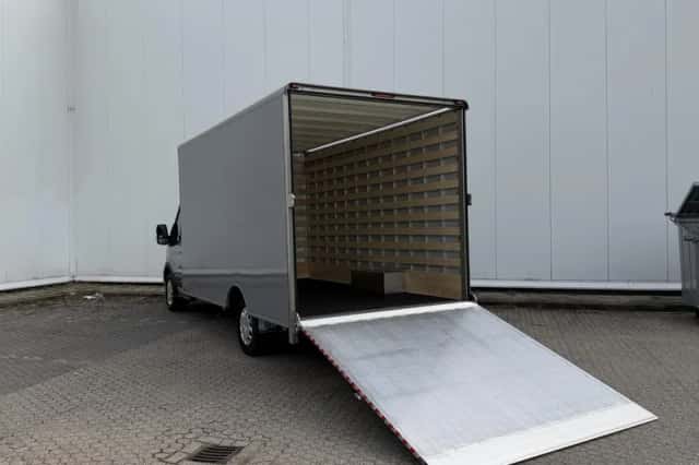 Ford Transit (2024) thumbnail 4
