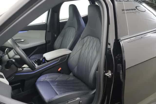 Ford Explorer (2025) thumbnail 10
