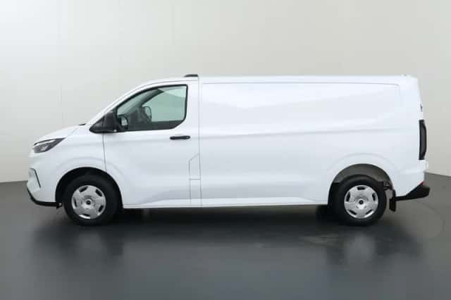 Ford Transit Custom (2024) thumbnail 5