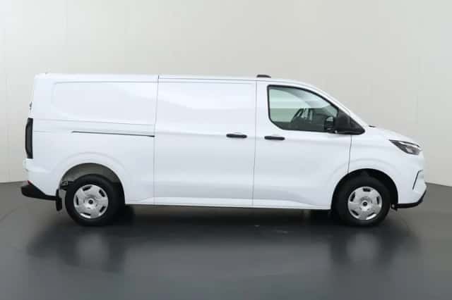 Ford Transit Custom (2024) thumbnail 6