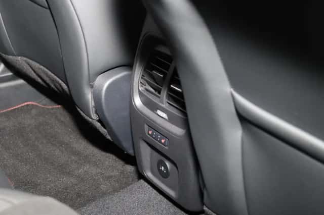 Ford Kuga (2025) thumbnail 10