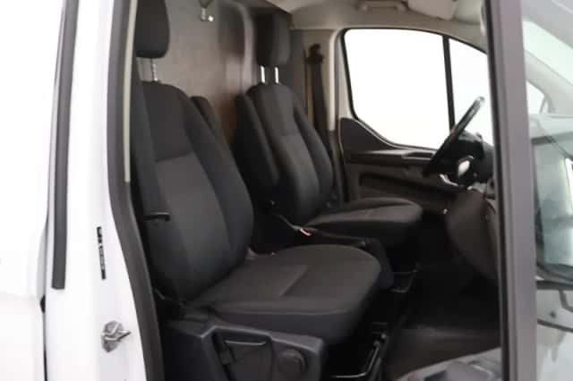 Ford Transit Custom (2021) thumbnail 10