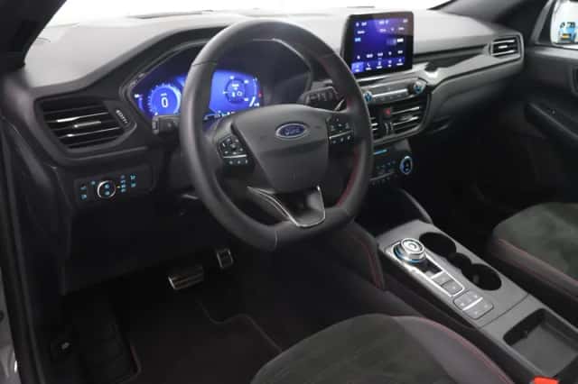 Ford Kuga (2024) thumbnail 7