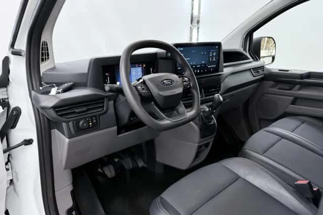 Ford Transit Custom (2024) thumbnail 7