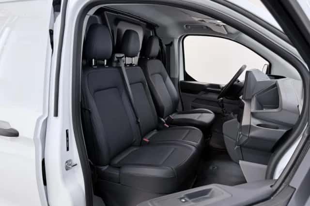 Ford Transit Custom (2024) thumbnail 10