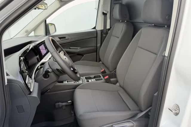 Ford Transit Connect (2025) thumbnail 9