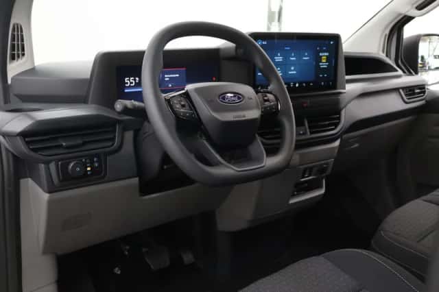 Ford E-Transit Custom (2025) thumbnail 7