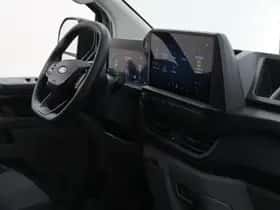 Ford E-Transit Custom (2025) thumbnail 9