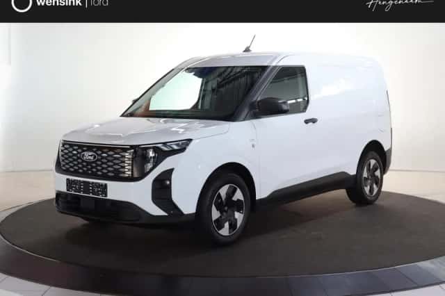 Ford E-Transit Courier (2026) thumbnail 1