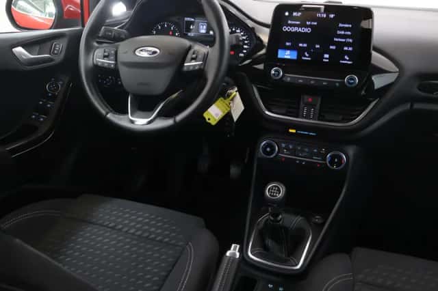 Ford Fiesta (2021) thumbnail 9