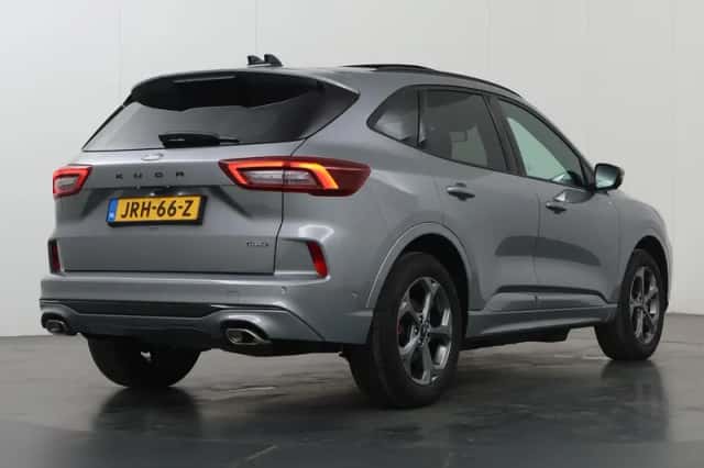 Ford Kuga (2025) thumbnail 2