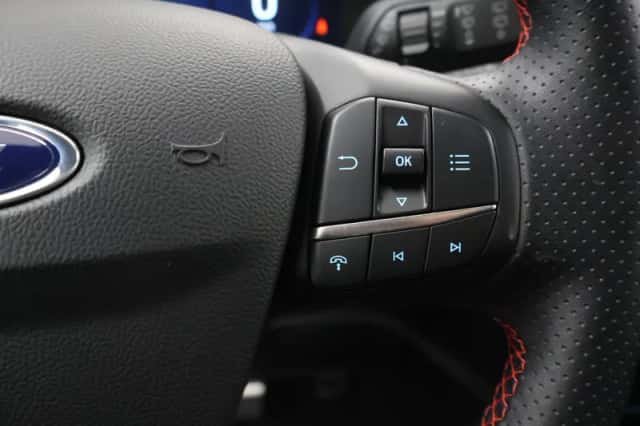 Ford Kuga (2025) thumbnail 31