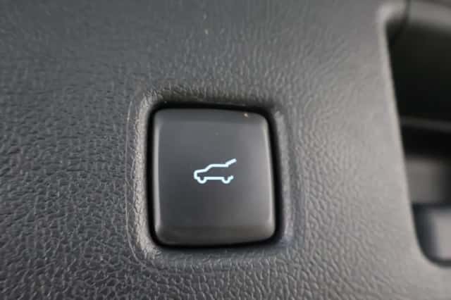 Ford Kuga (2025) thumbnail 44