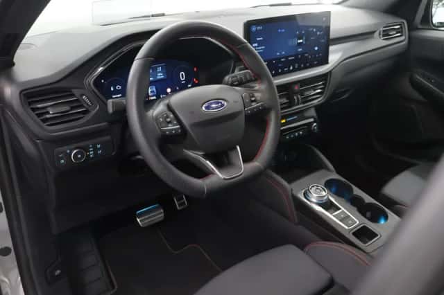 Ford Kuga (2025) thumbnail 7