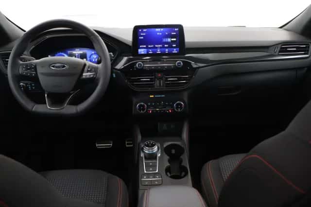 Ford Kuga (2022) thumbnail 8