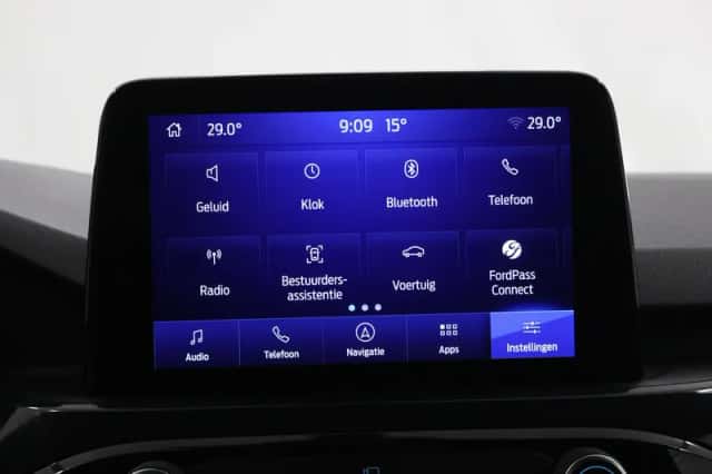 Ford Kuga (2020) thumbnail 18