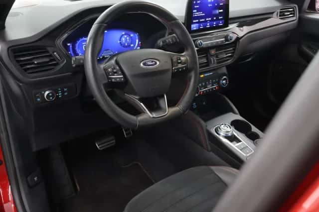 Ford Kuga (2020) thumbnail 7