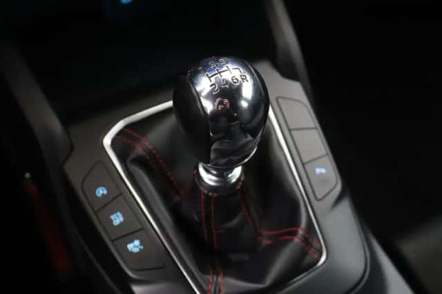 Ford Focus (2022) thumbnail 26