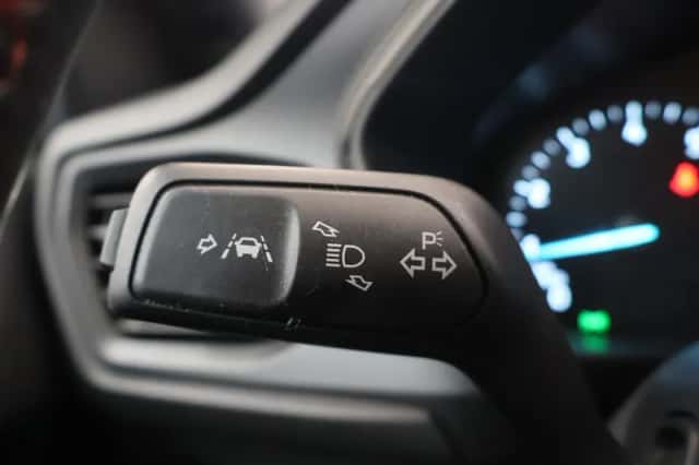 Ford Focus (2022) thumbnail 33